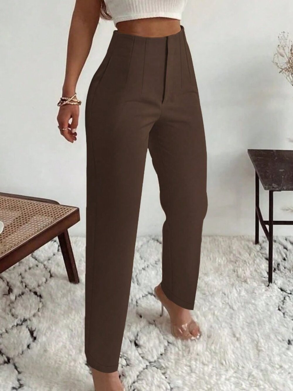 Coffee Brown Women's Elegant Pleated Side Pocket Slim Fit Pants - Picture 4 of 6